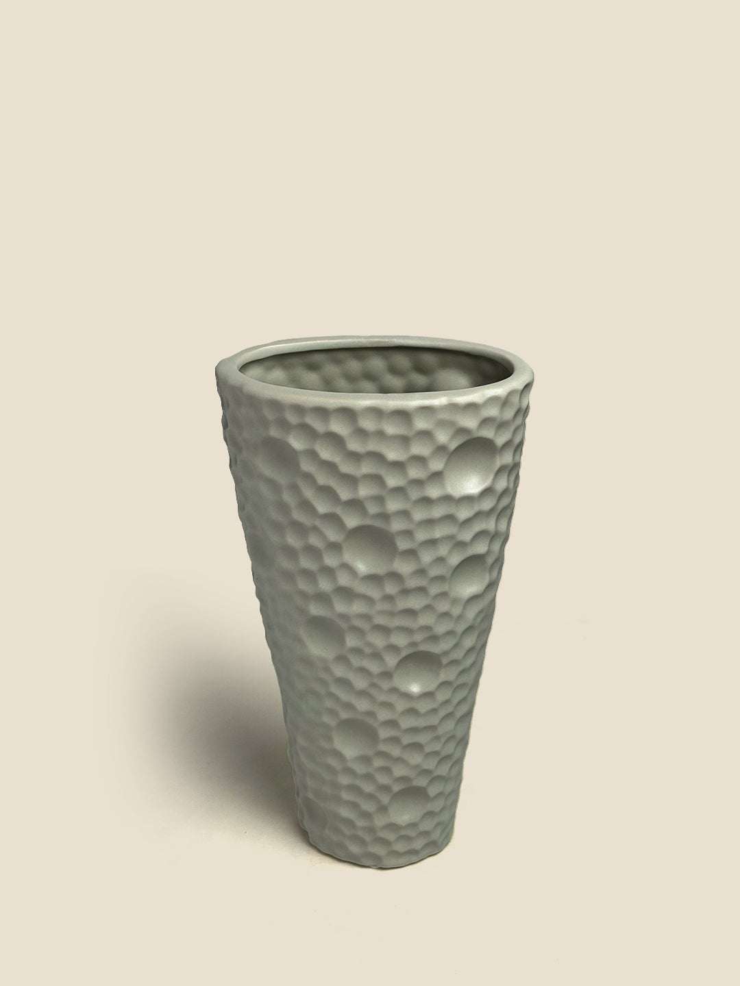 Neva Vase