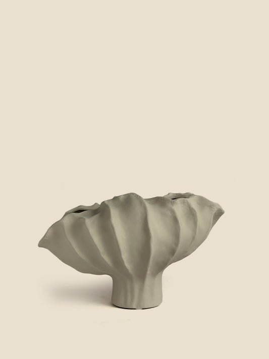Tasma Vase