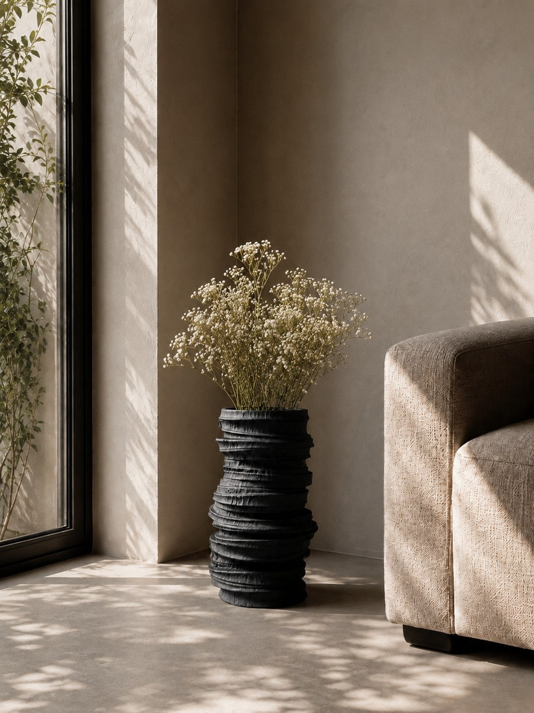 Zovin Vase