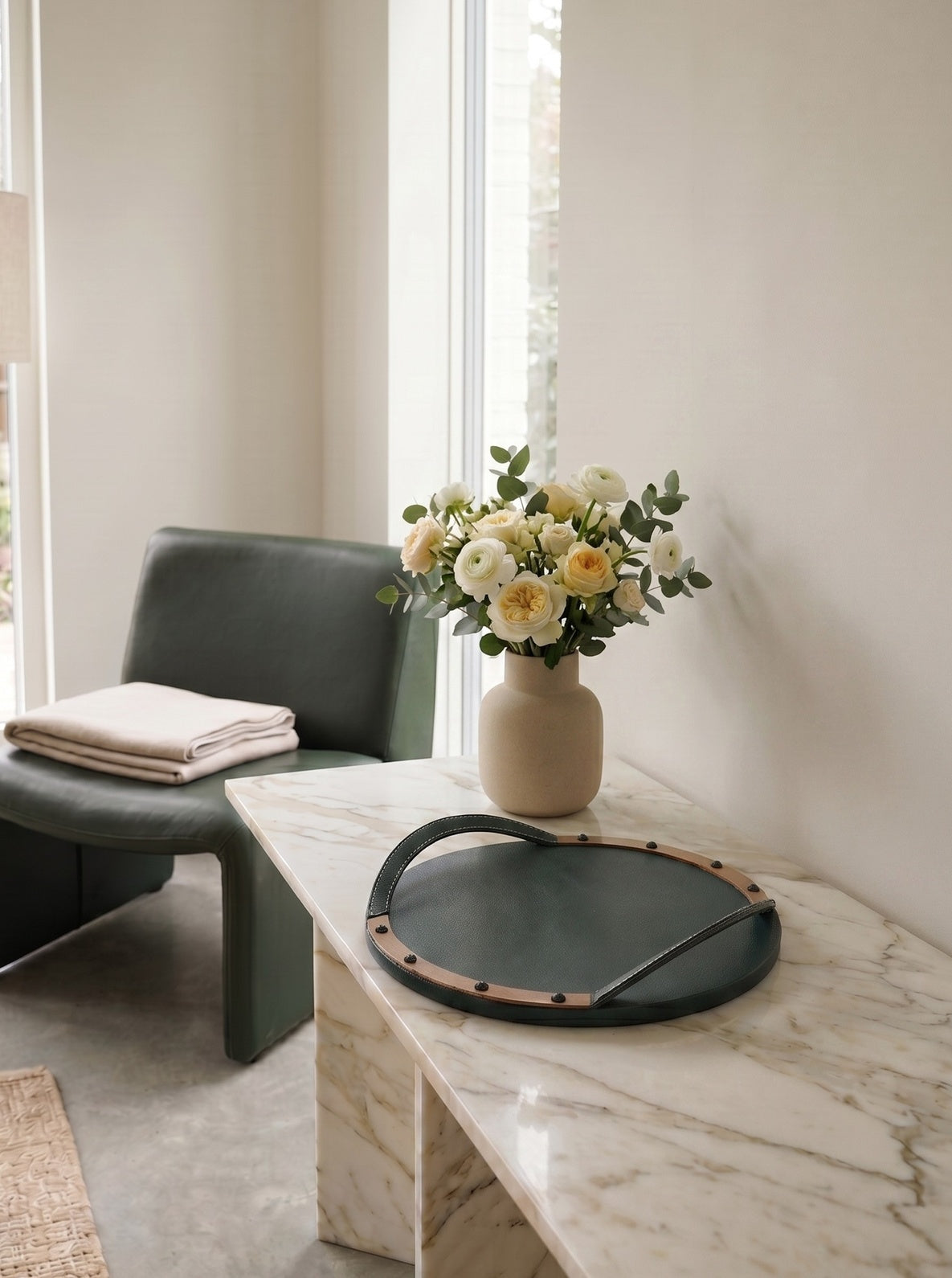 Selene Tray