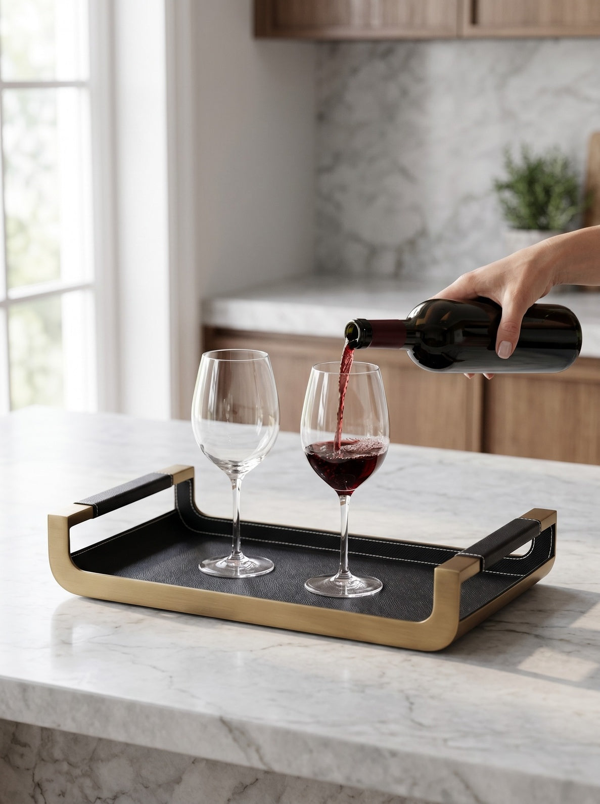 Reina Tray