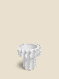 Ira Vase