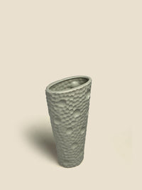 Neva Vase