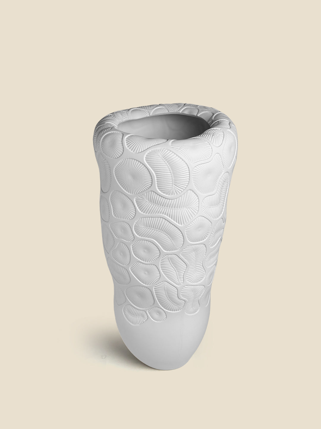 Saavi Vase