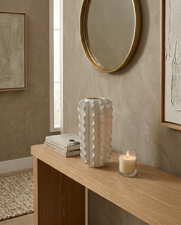 Entryway Accent