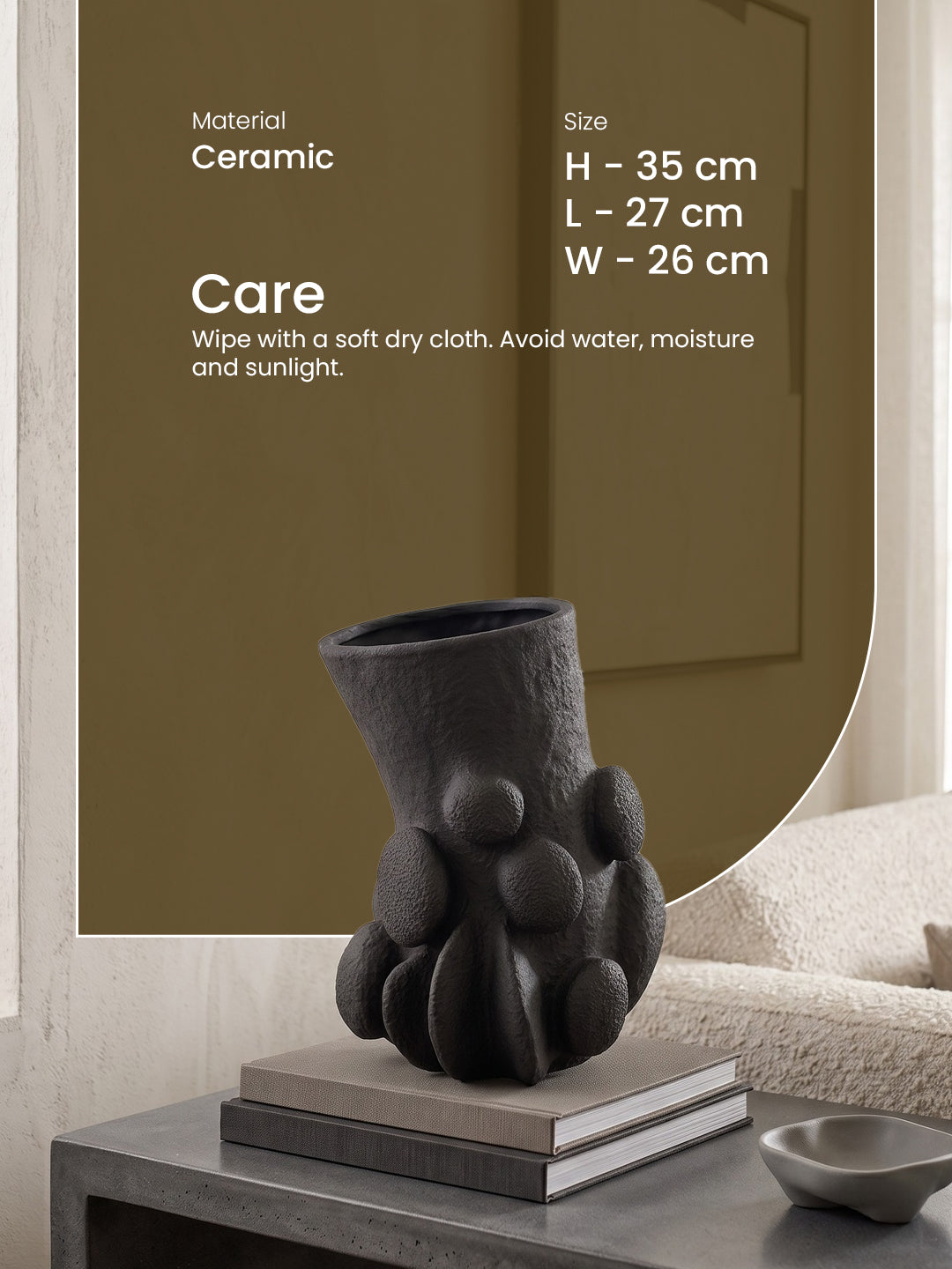 Aarna Vase