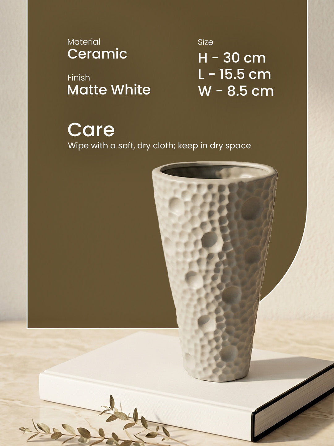 Neva Vase
