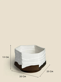 Oriva Hexagon Vase