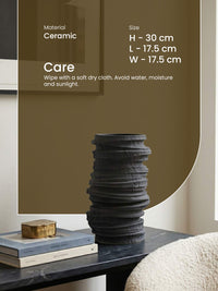 Zovin Vase